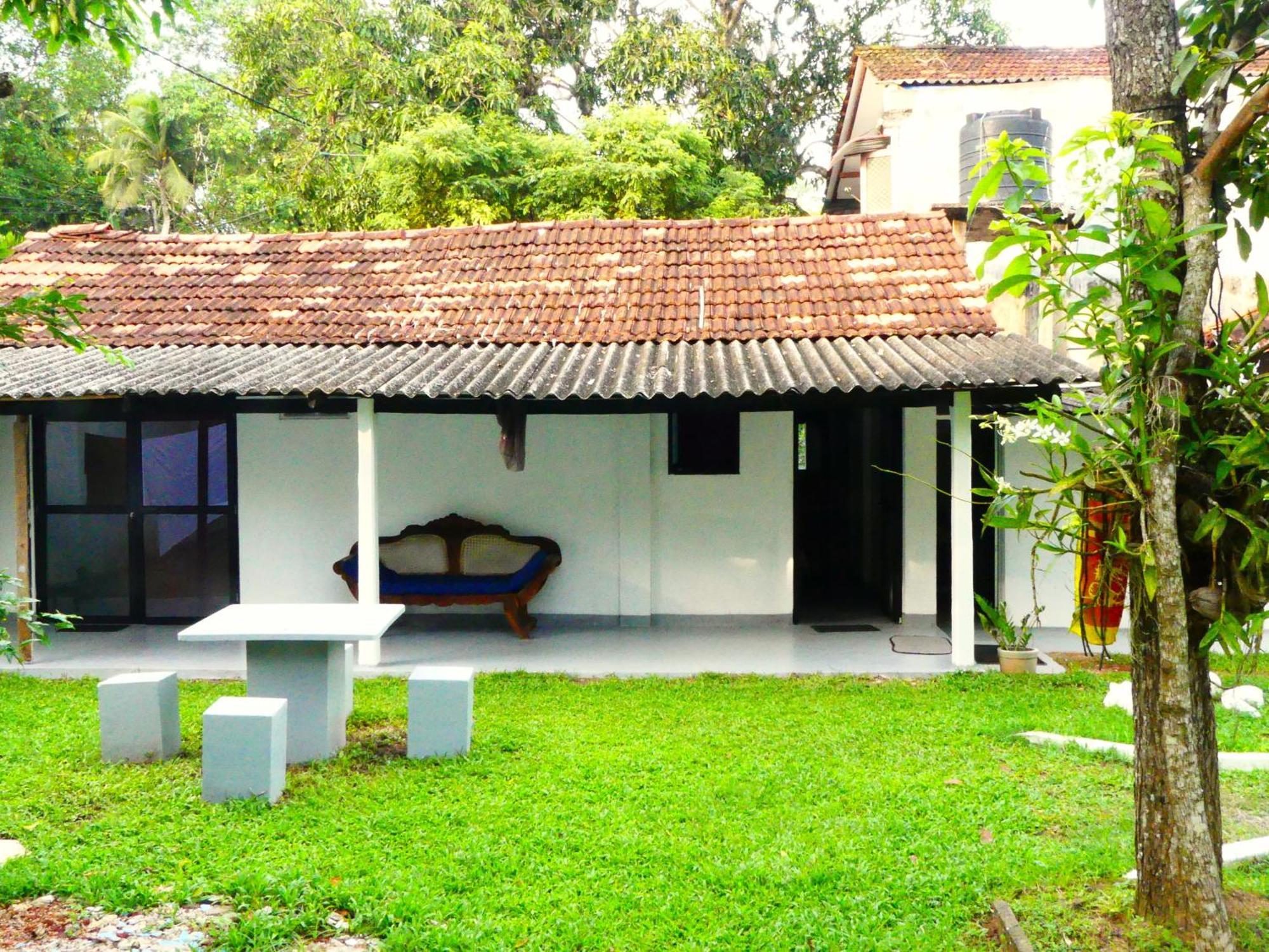 Bayview Seafood Rest Villa Weligama Buitenkant foto