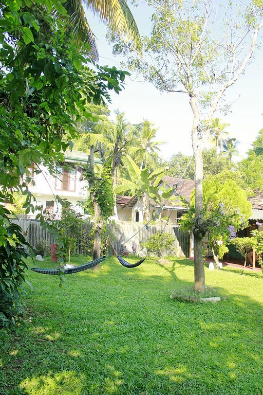 Bayview Seafood Rest Villa Weligama Buitenkant foto
