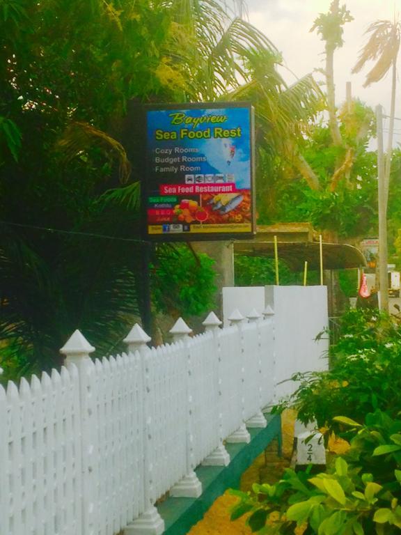 Bayview Seafood Rest Villa Weligama Buitenkant foto